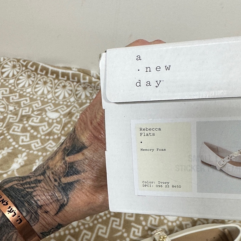 A New Day Women's White Loafers - Picture 9 of 10
